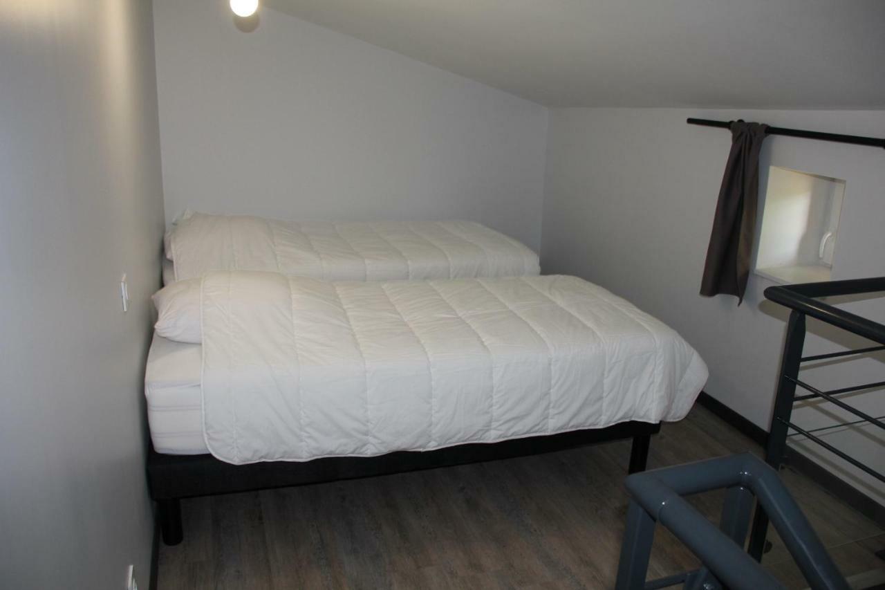 La Maison De Leobin Veranne Bagian luar foto